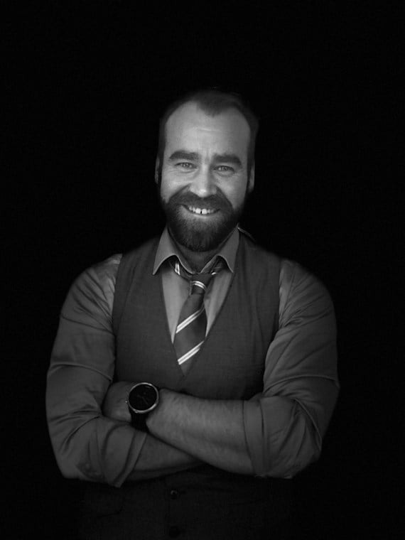 Toni Takala, Kiinteistömanageri