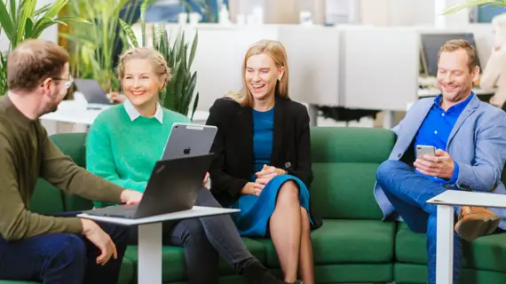 Kokenut sähkösuunnittelun ammattilainen sähkösuunnittelijaksi tai projektipäälliköksi