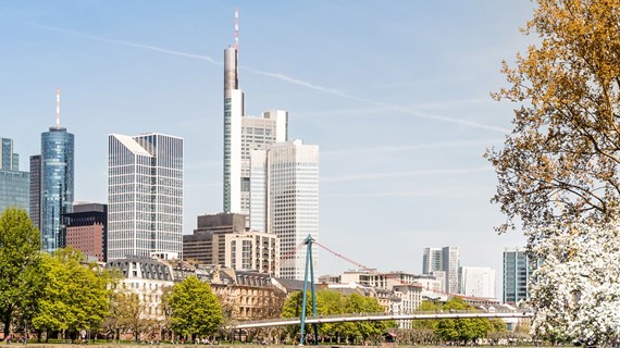 Kumppanisi vastuullisempaan ja älykkäämpään  rakennettuun ympäristöön